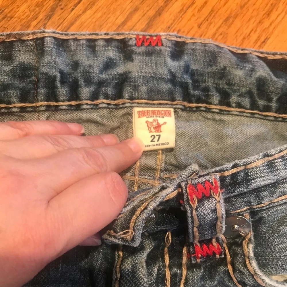 Men’s True Religion Size 27